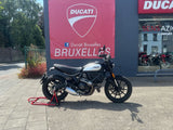 Scrambler 800 Dark - "Garantie 1 an"