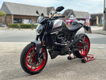 Monster 937 + - "Garantie 1 an"