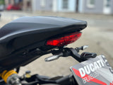 Monster 821 | "Dépôt Vente"
